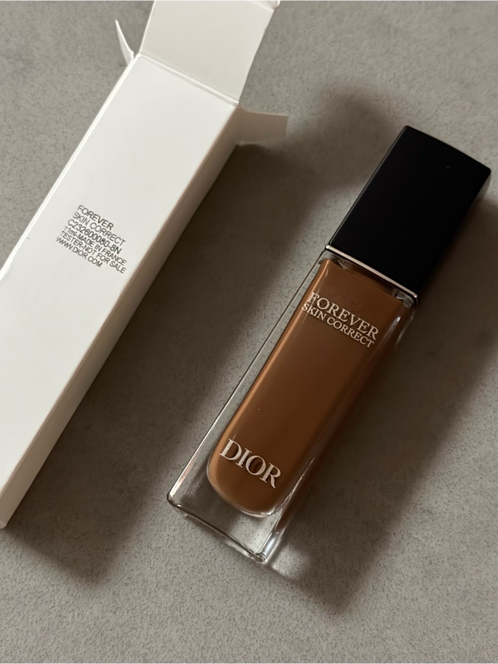 8N Dior Forever Skin Correct concealer